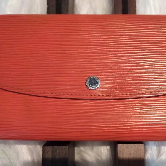 Stunning EUC LV Epi Portefeuille Emilie Long Wallet Orange (Piment) & Fuchsia - Picture 9 of 13